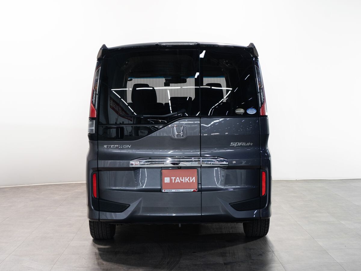 Honda Stepwgn 2017 - фото автомобиля
