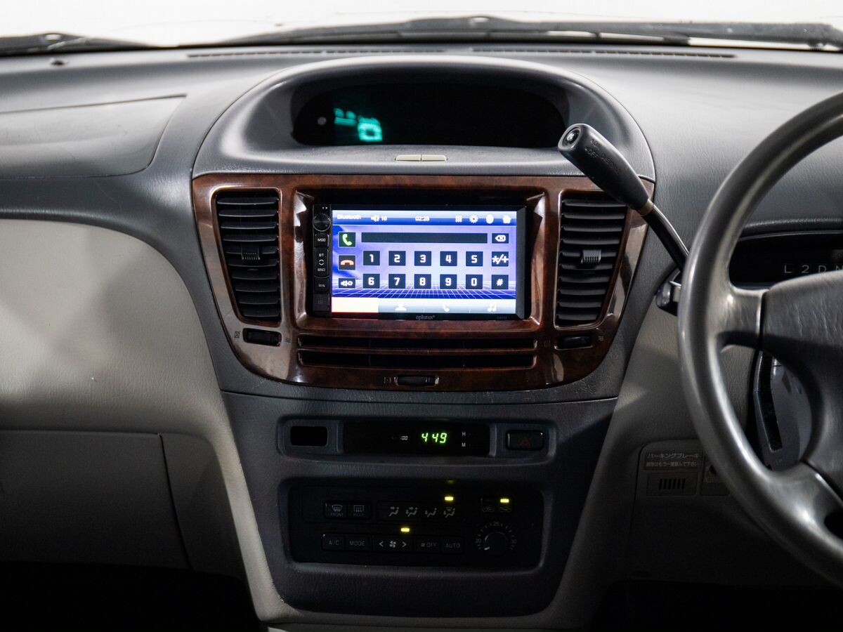 Toyota Nadia 1998 - фото автомобиля