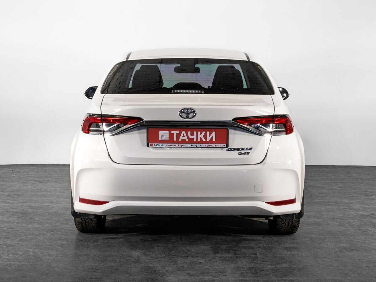 Toyota Corolla 2021 - фото автомобиля