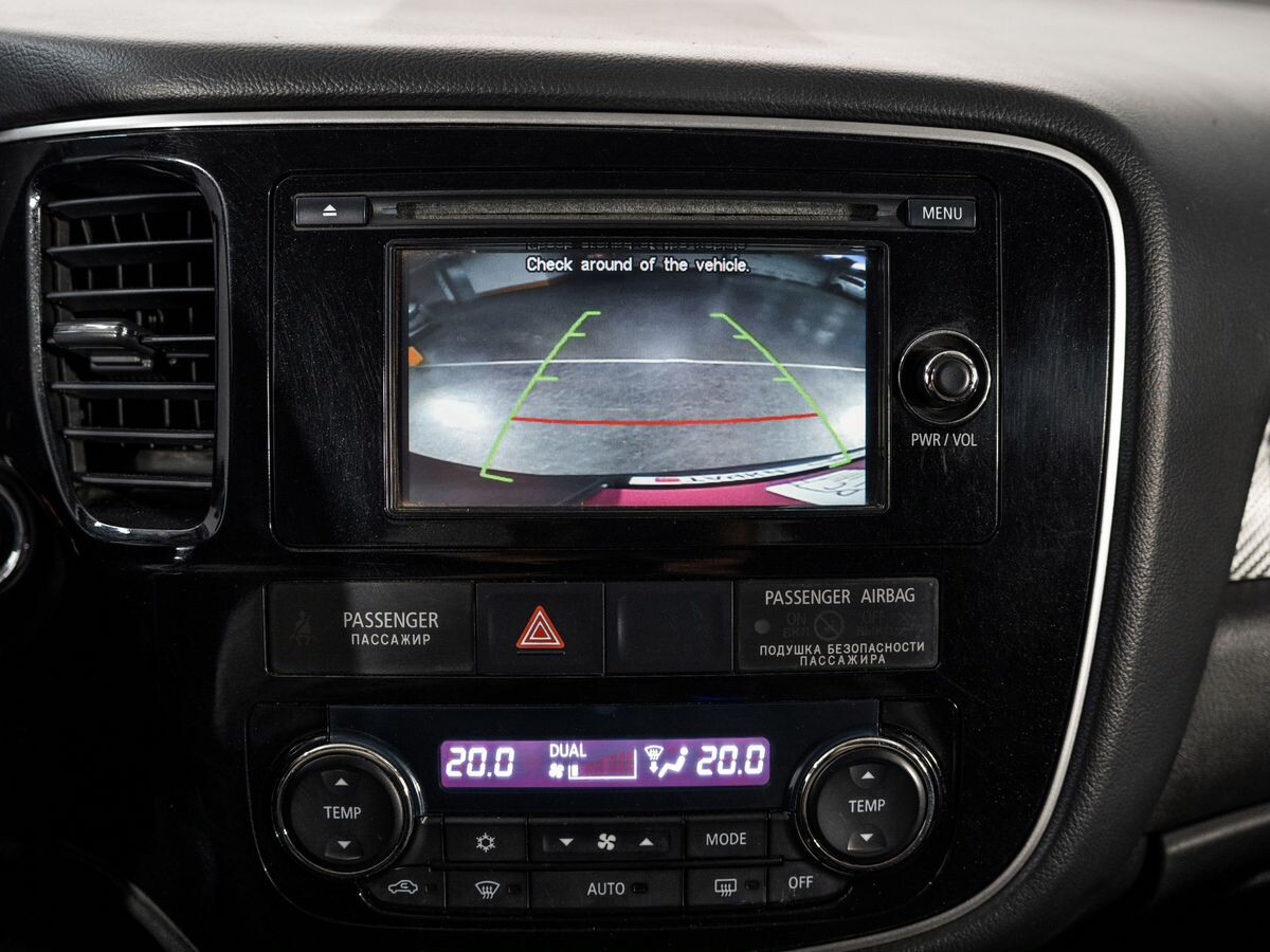 Mitsubishi Outlander 2012 - фото автомобиля