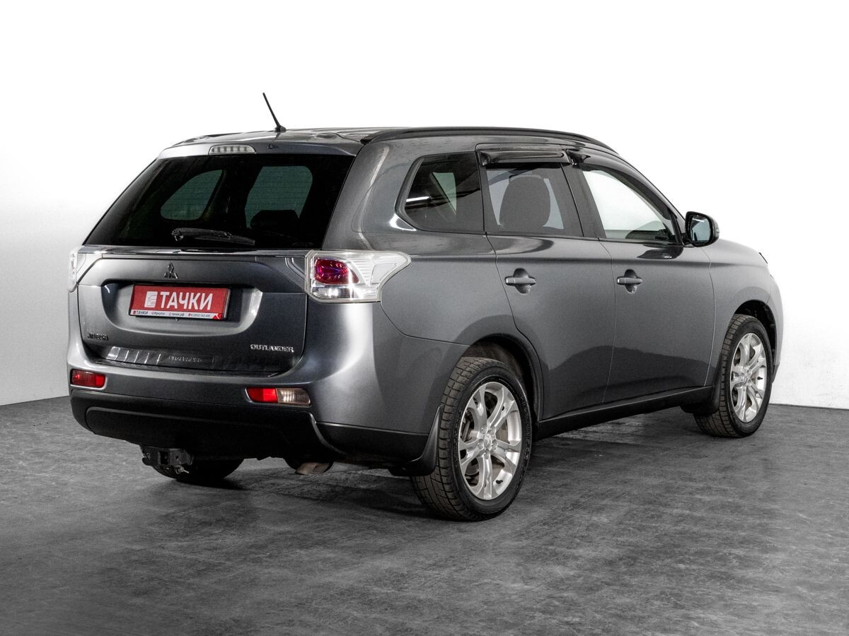 Mitsubishi Outlander 2012 - фото автомобиля
