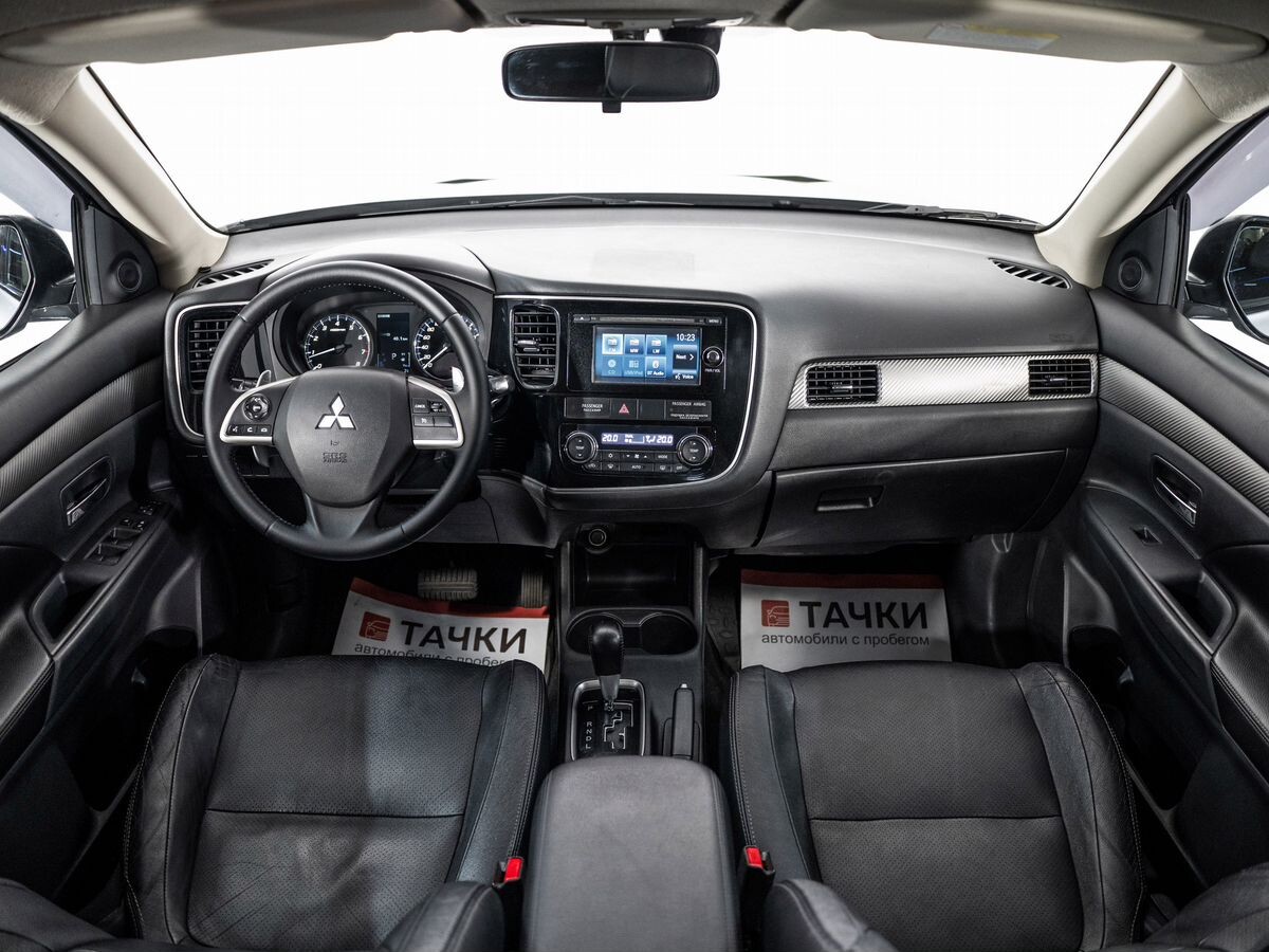 Mitsubishi Outlander 2012 - фото автомобиля