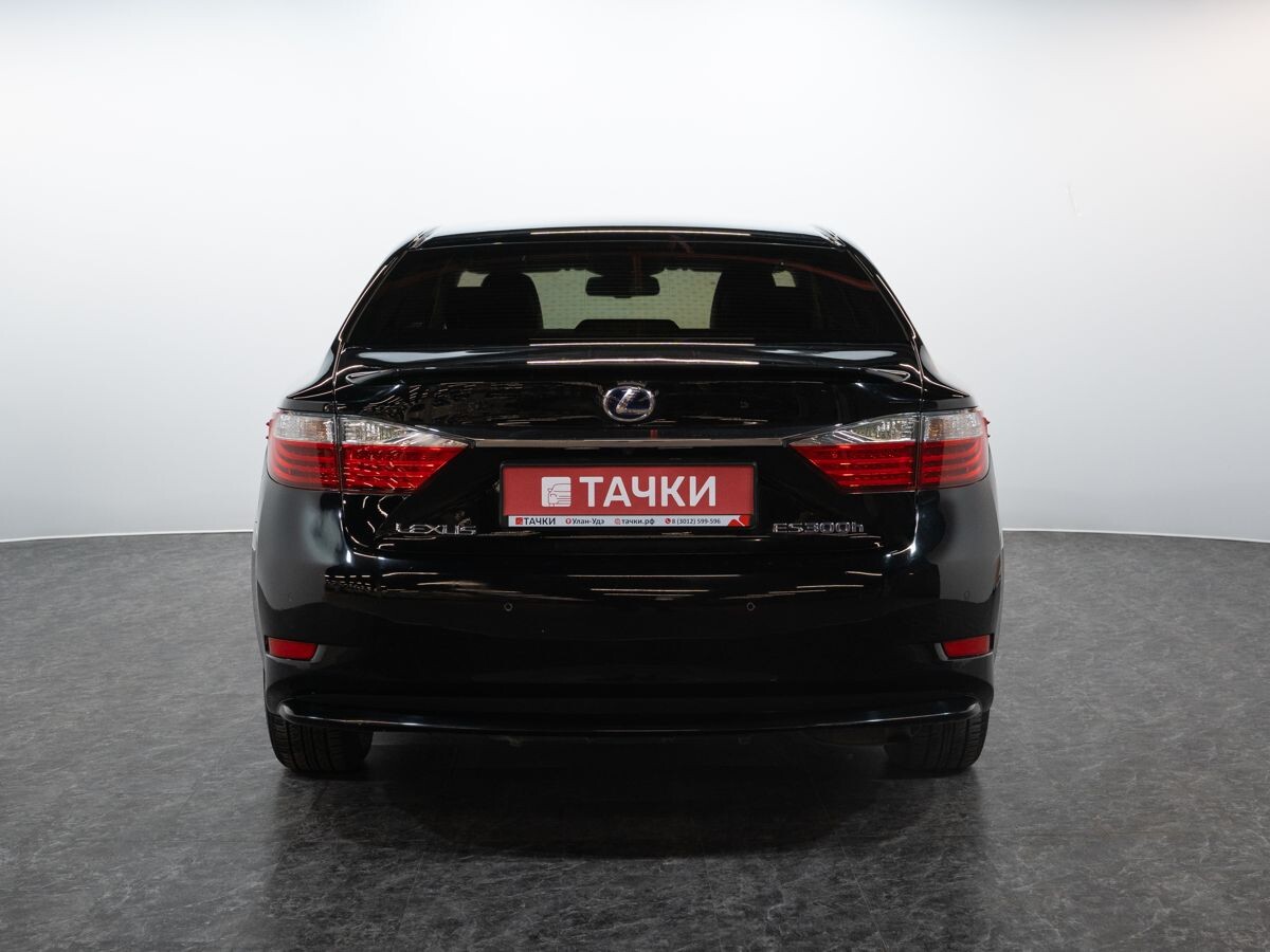 Lexus ES 2015 - фото автомобиля