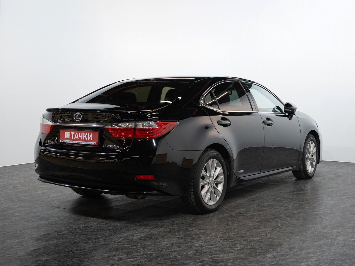 Lexus ES 2015 - фото автомобиля