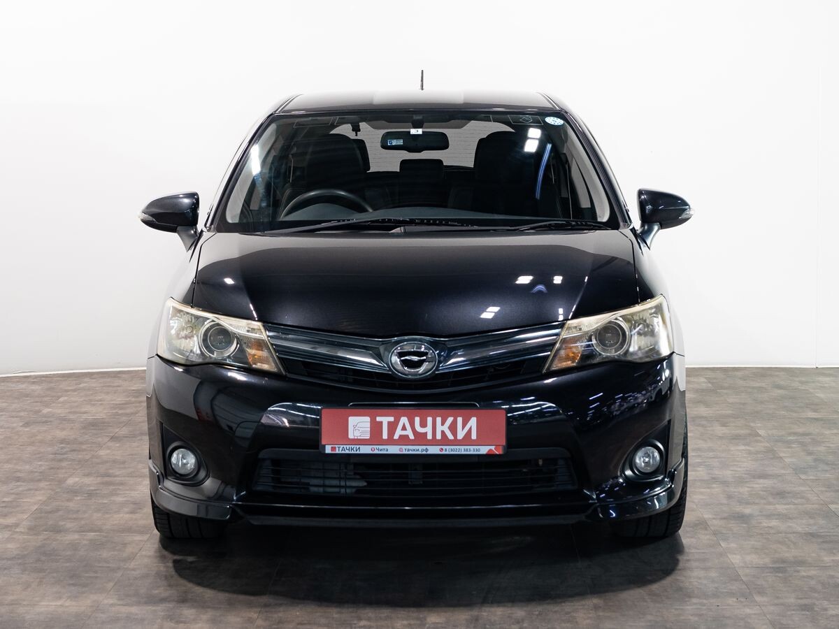 Toyota Corolla 2013 - фото автомобиля