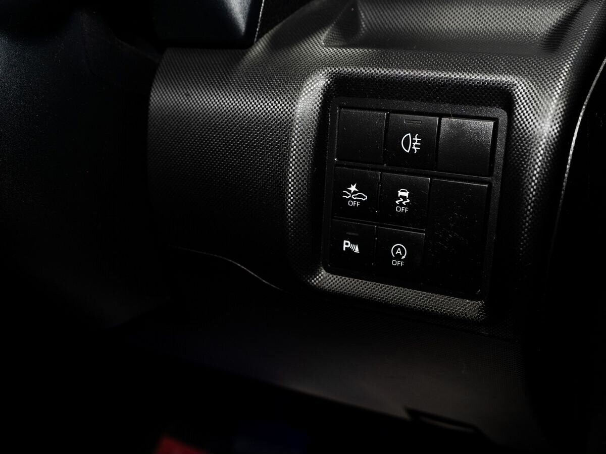 Toyota Raize 2019 - фото автомобиля