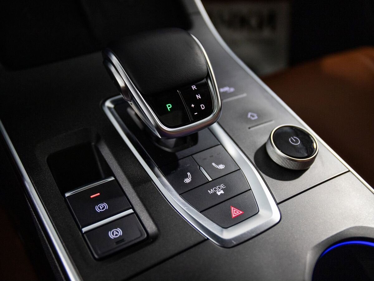 Omoda C5 2022 - фото автомобиля