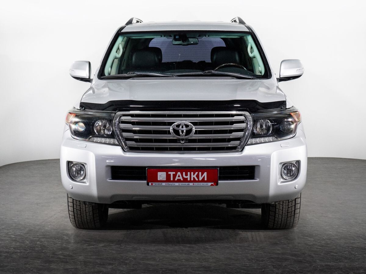 Toyota Land Cruiser 2012 - фото автомобиля