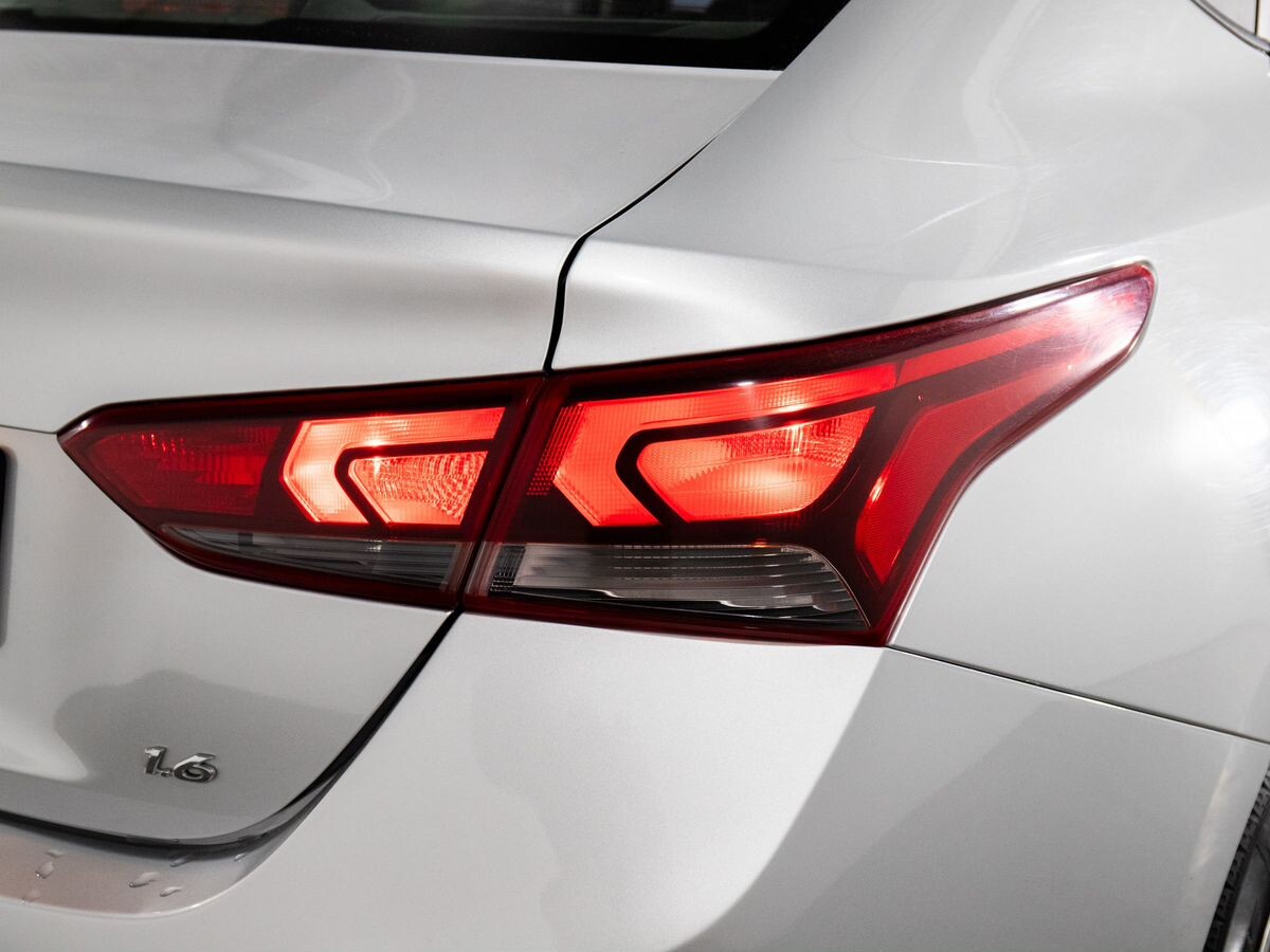 Hyundai Solaris 2017 - фото автомобиля