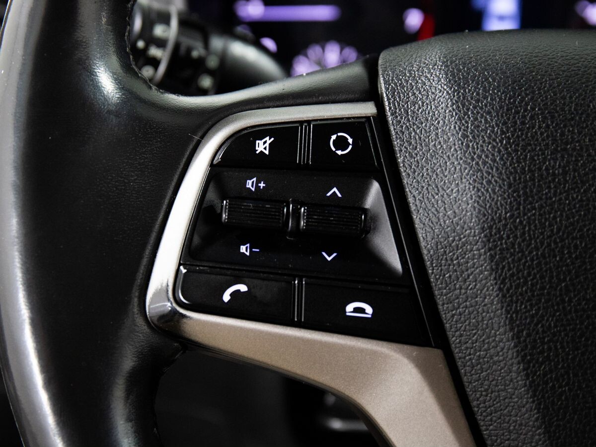 Hyundai Solaris 2017 - фото автомобиля