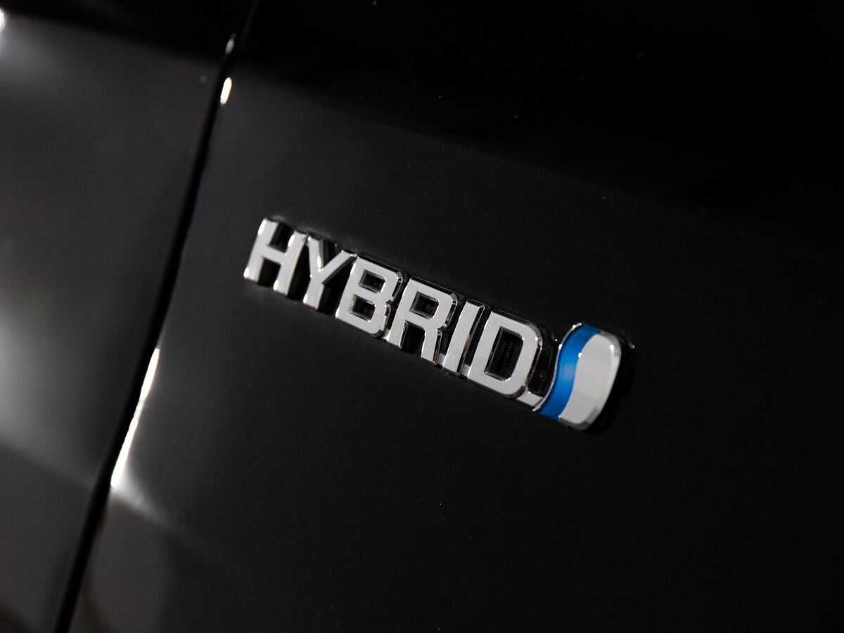 Toyota Vellfire 2014 - фото автомобиля