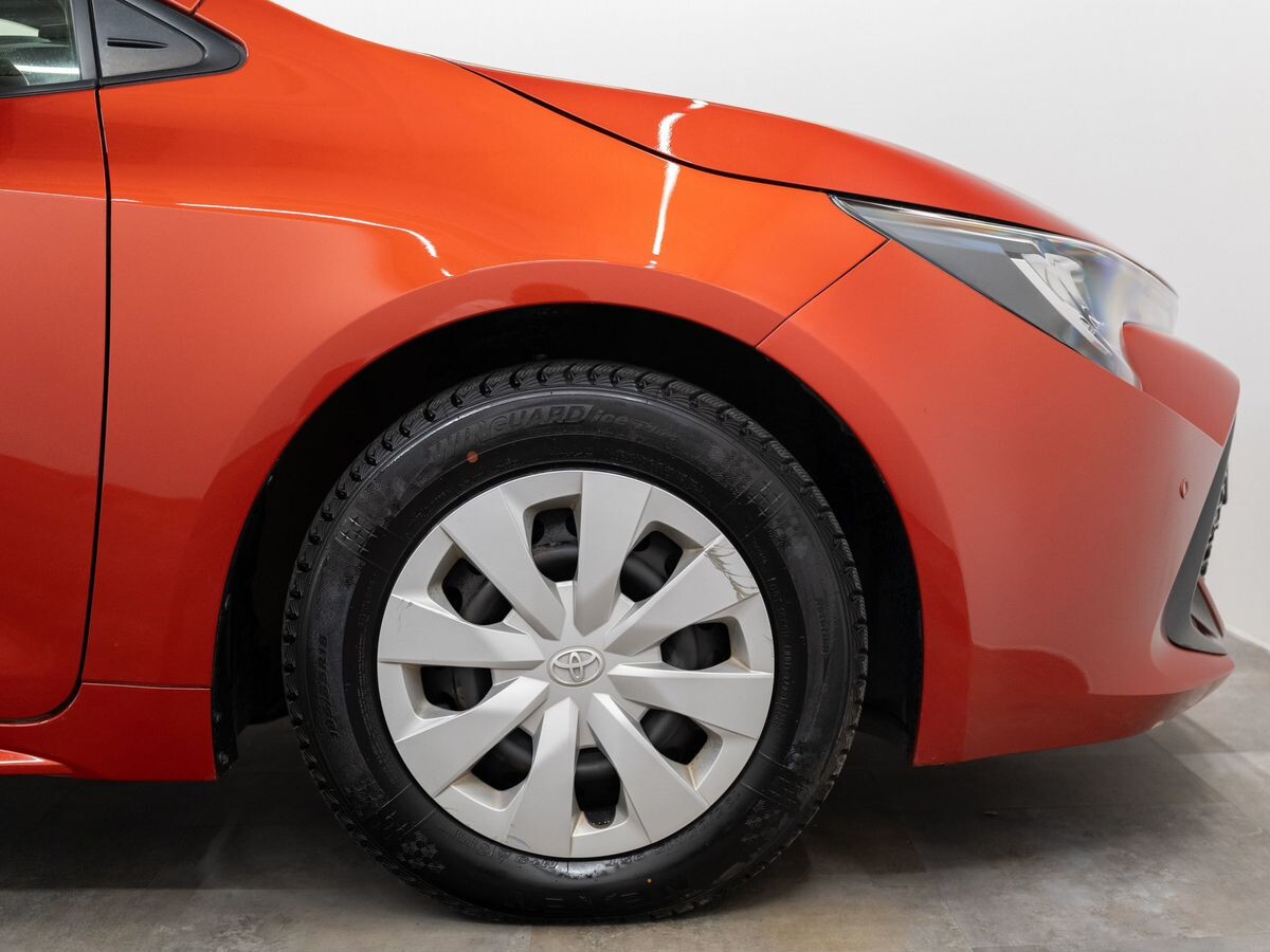Toyota Corolla 2019 - фото автомобиля