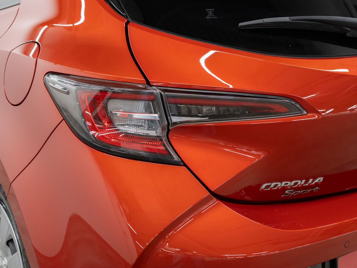 Toyota Corolla 2019 - фото автомобиля