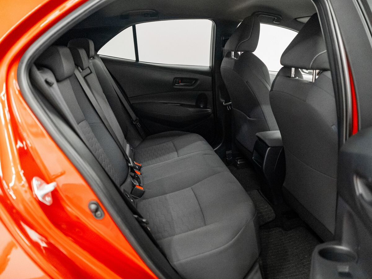 Toyota Corolla 2019 - фото автомобиля