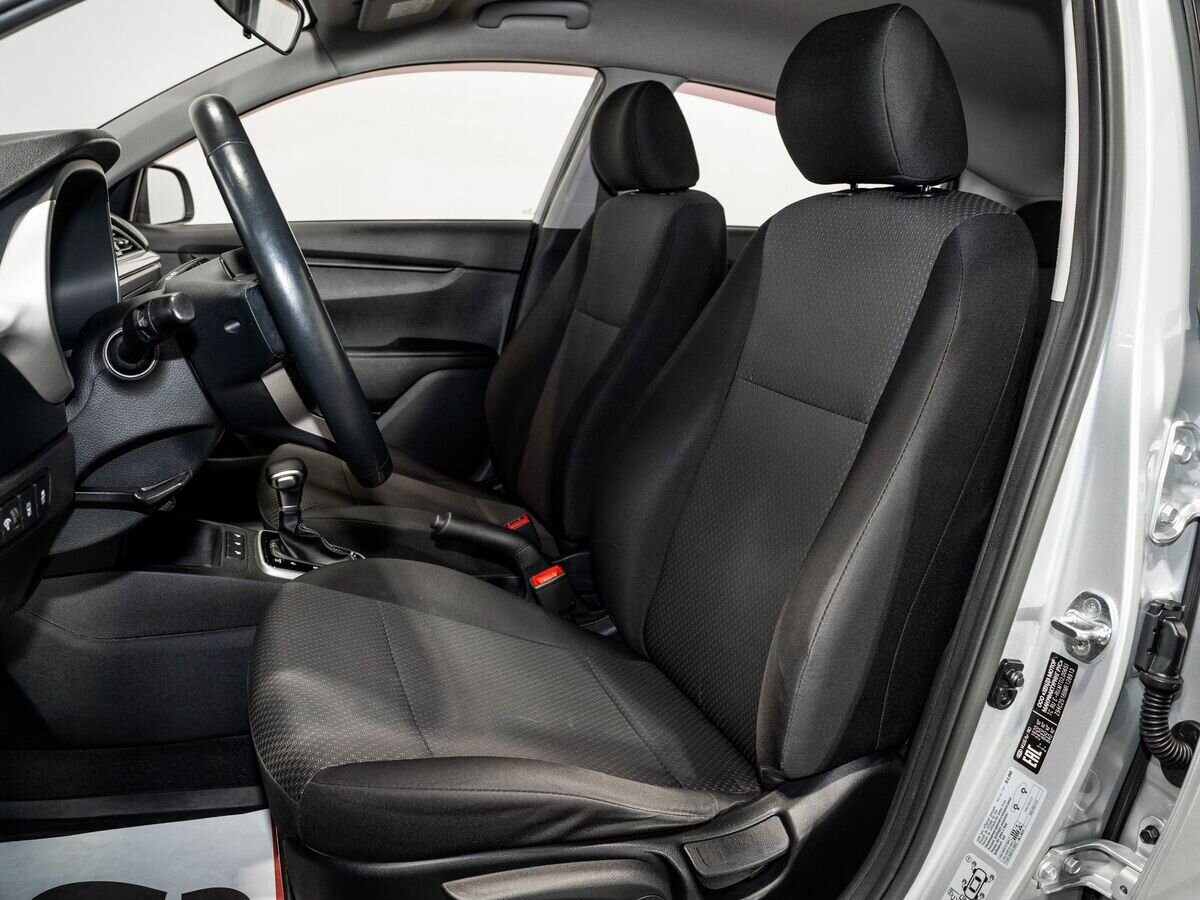 Kia Rio 2020 - фото автомобиля