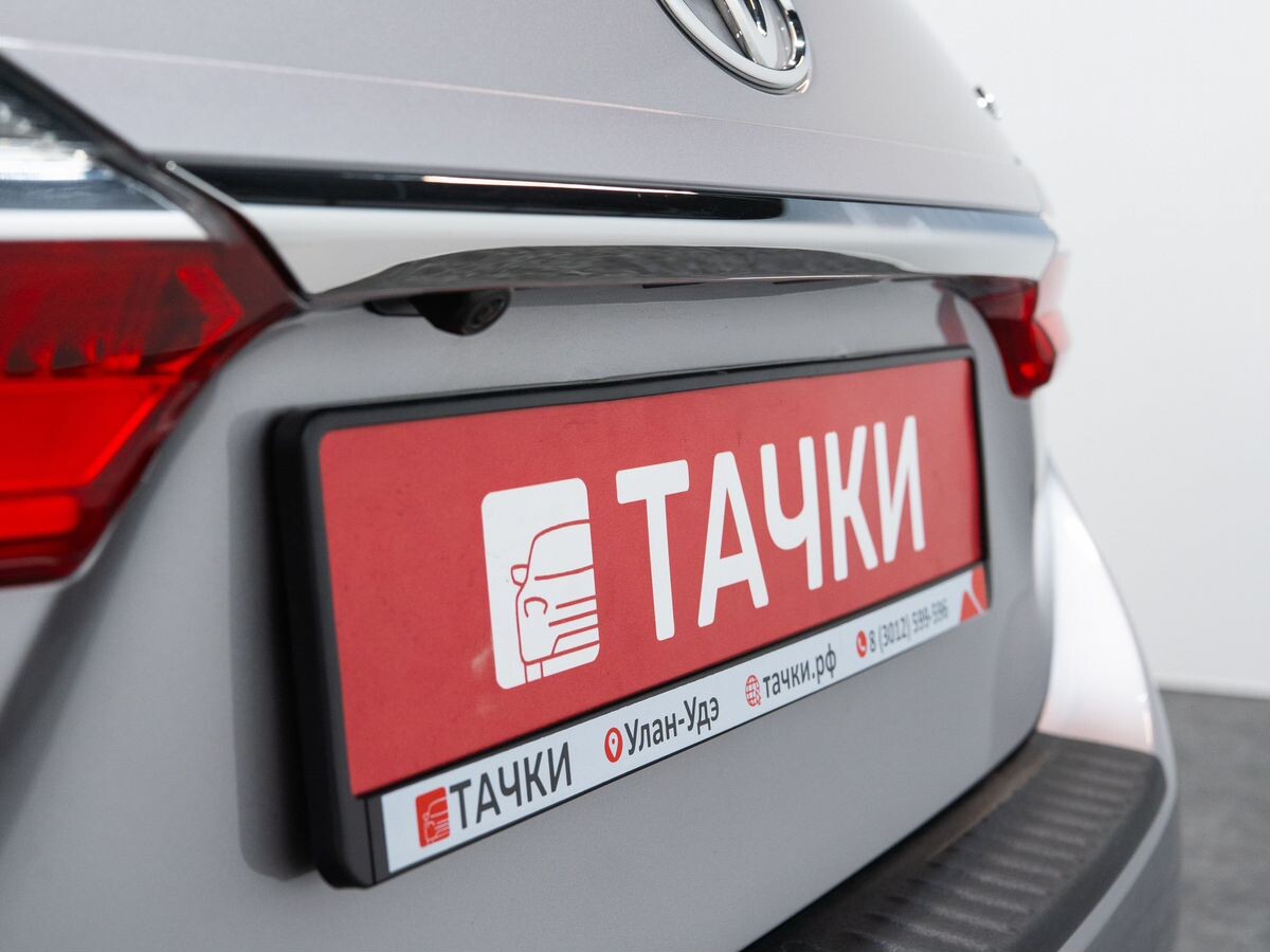 Toyota Corolla 2018 - фото автомобиля