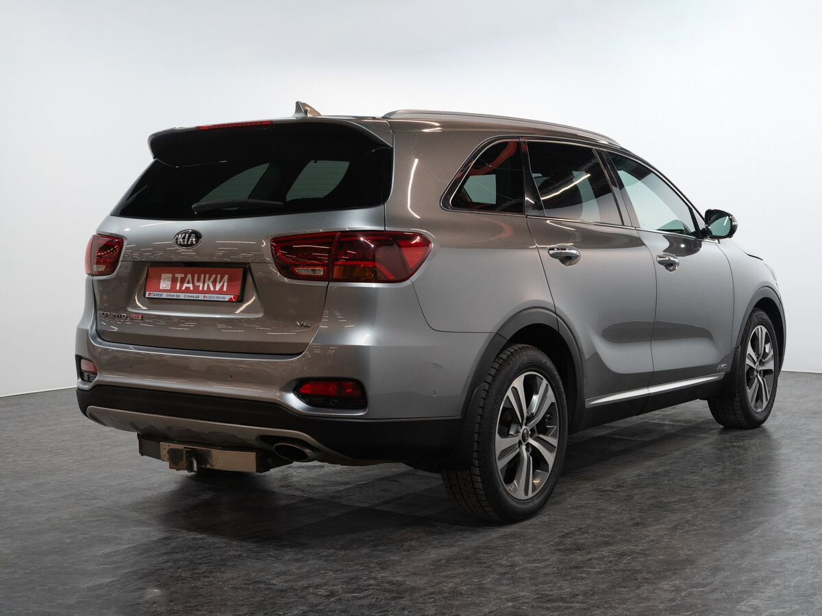 Kia Sorento 2020 - фото автомобиля