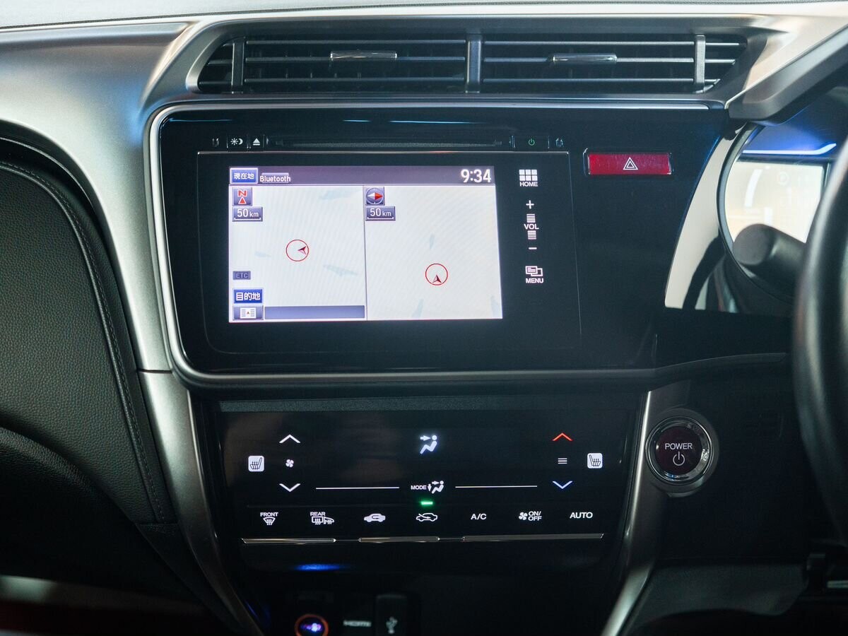 Honda Grace 2014 - фото автомобиля