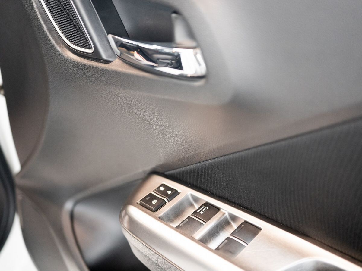 Honda Grace 2014 - фото автомобиля