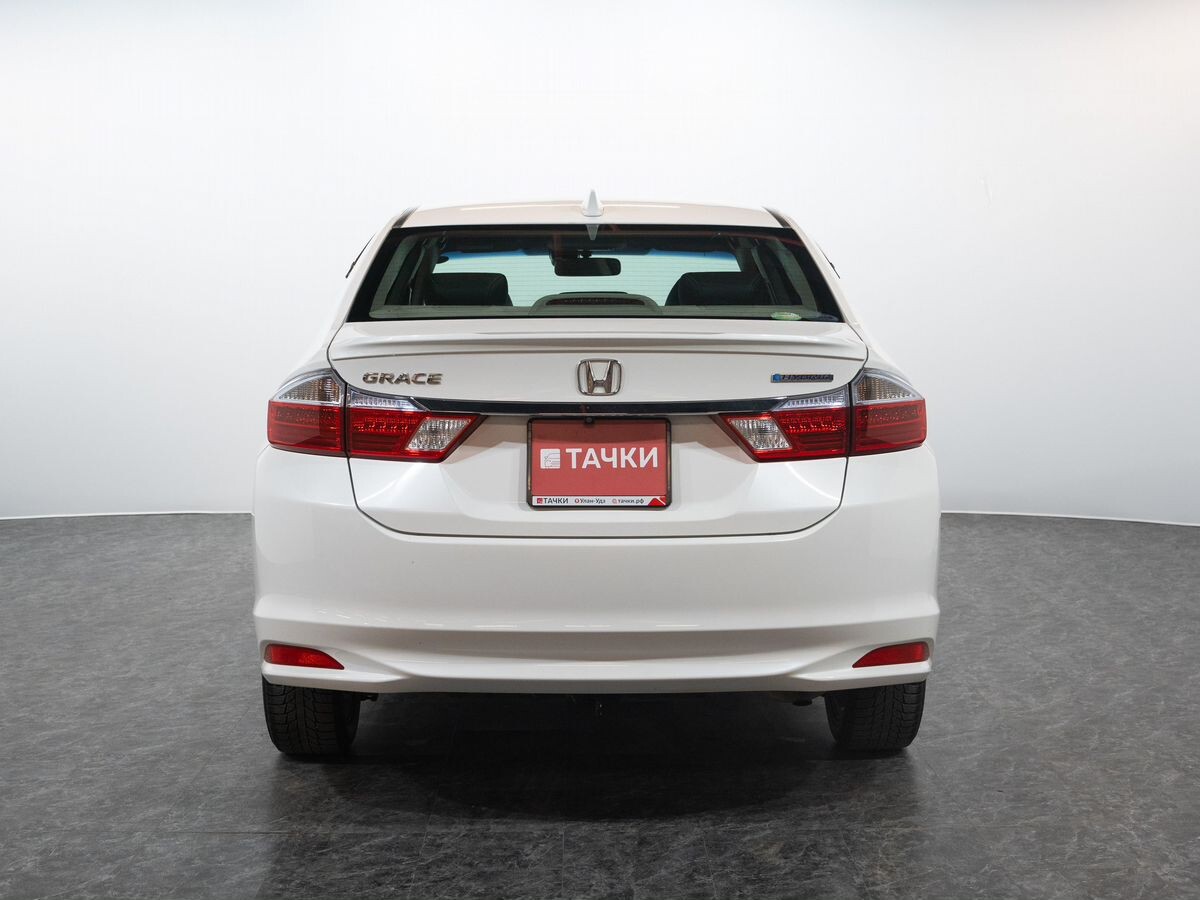 Honda Grace 2014 - фото автомобиля