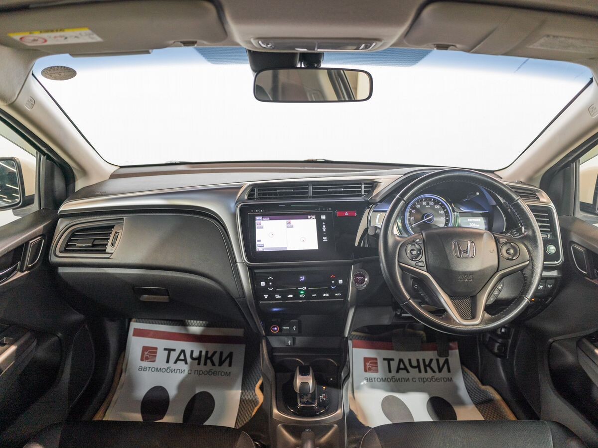 Honda Grace 2014 - фото автомобиля