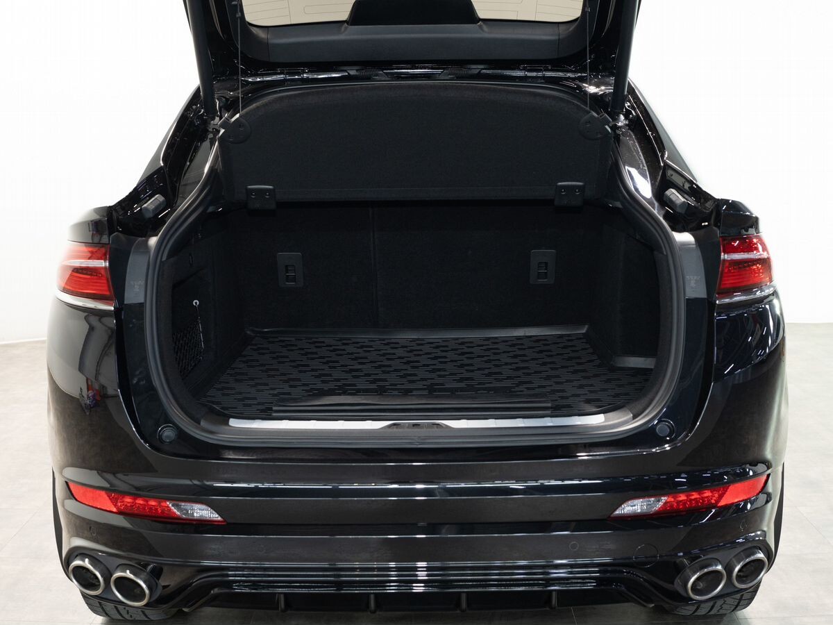 Geely Tugella 2023 - фото автомобиля