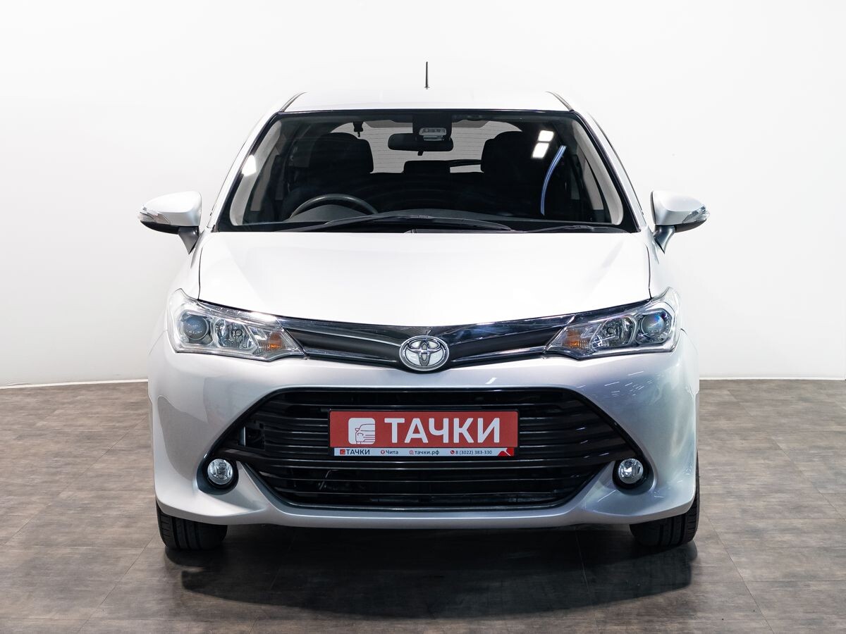 Toyota Corolla 2016 - фото автомобиля