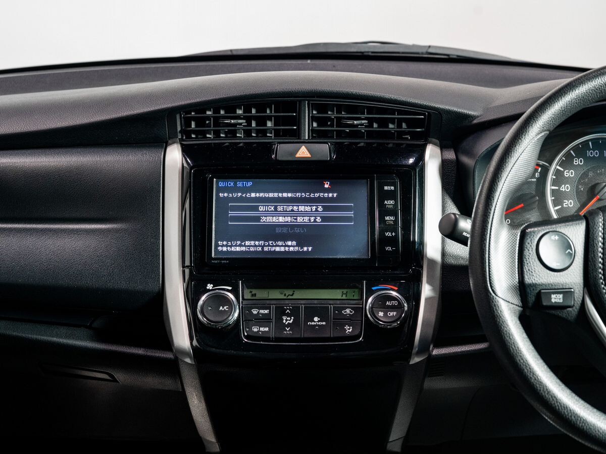 Toyota Corolla 2016 - фото автомобиля