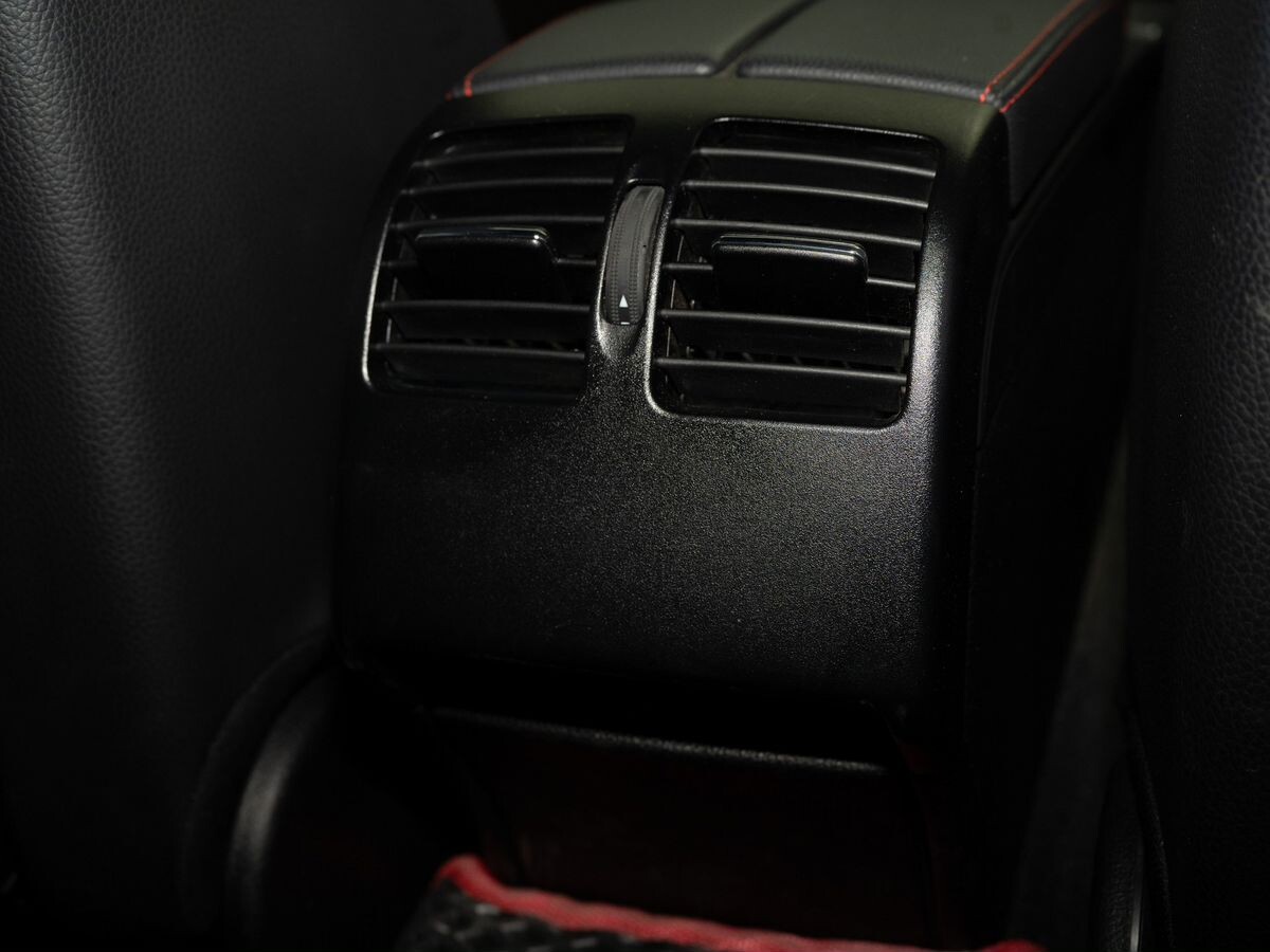 Mercedes-Benz C-Класс 2012 - фото автомобиля