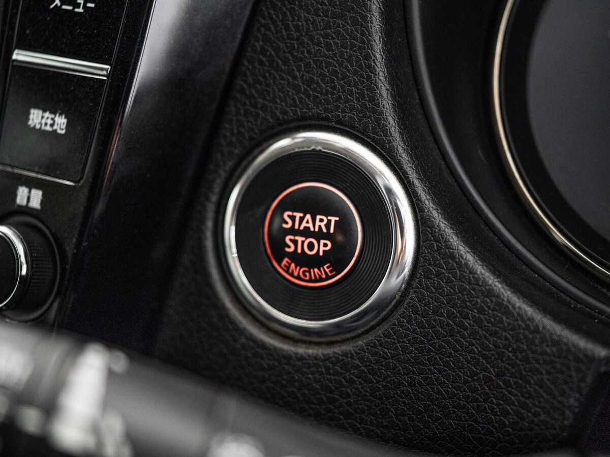 Nissan X-Trail 2019 - фото автомобиля