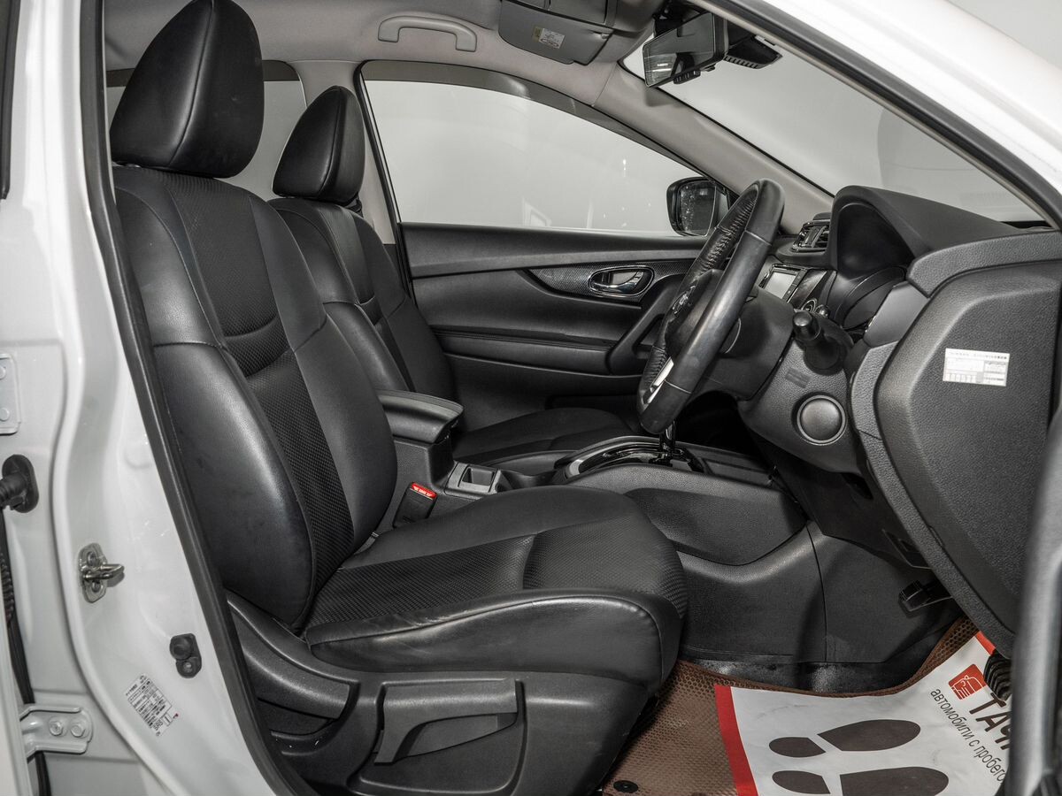Nissan X-Trail 2019 - фото автомобиля