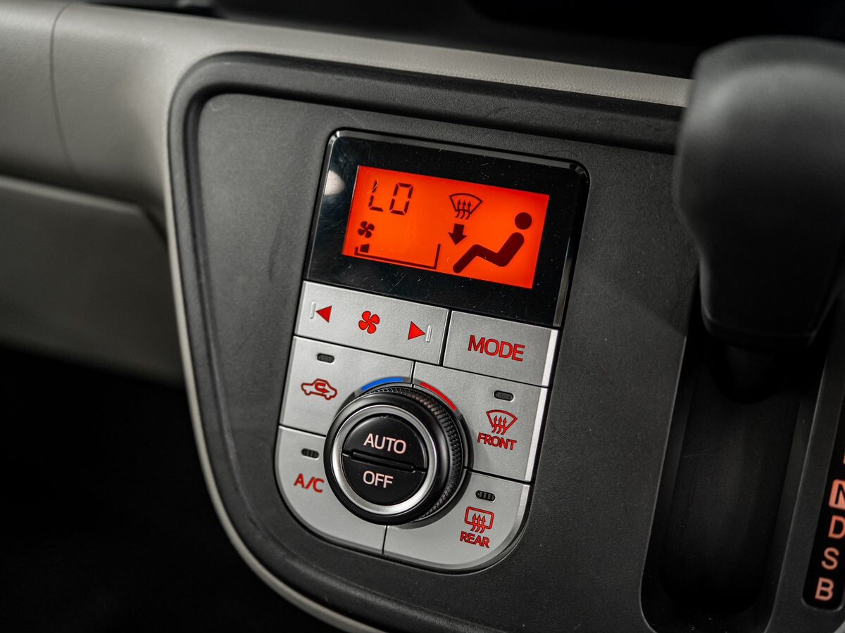 Daihatsu Boon 2018 - фото автомобиля