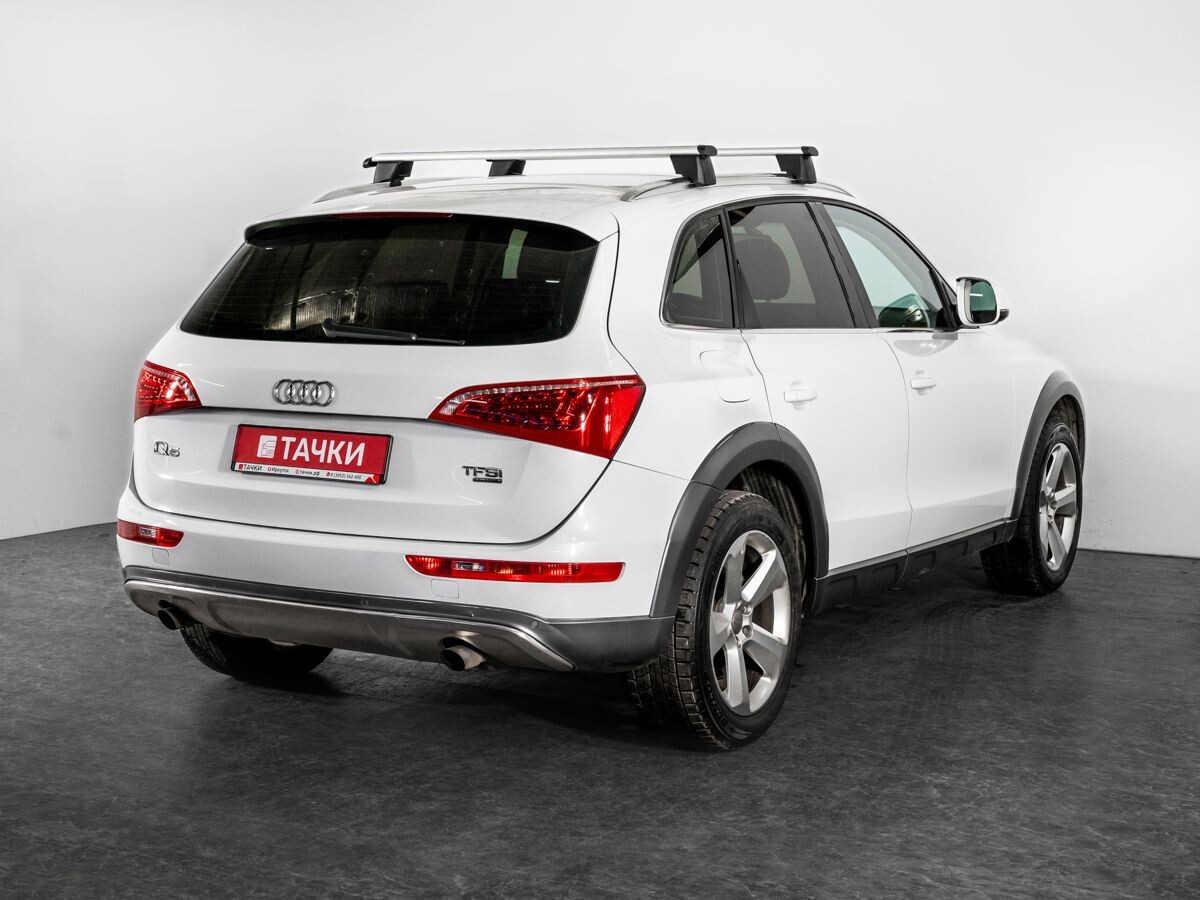 Audi Q5 2011 - фото автомобиля