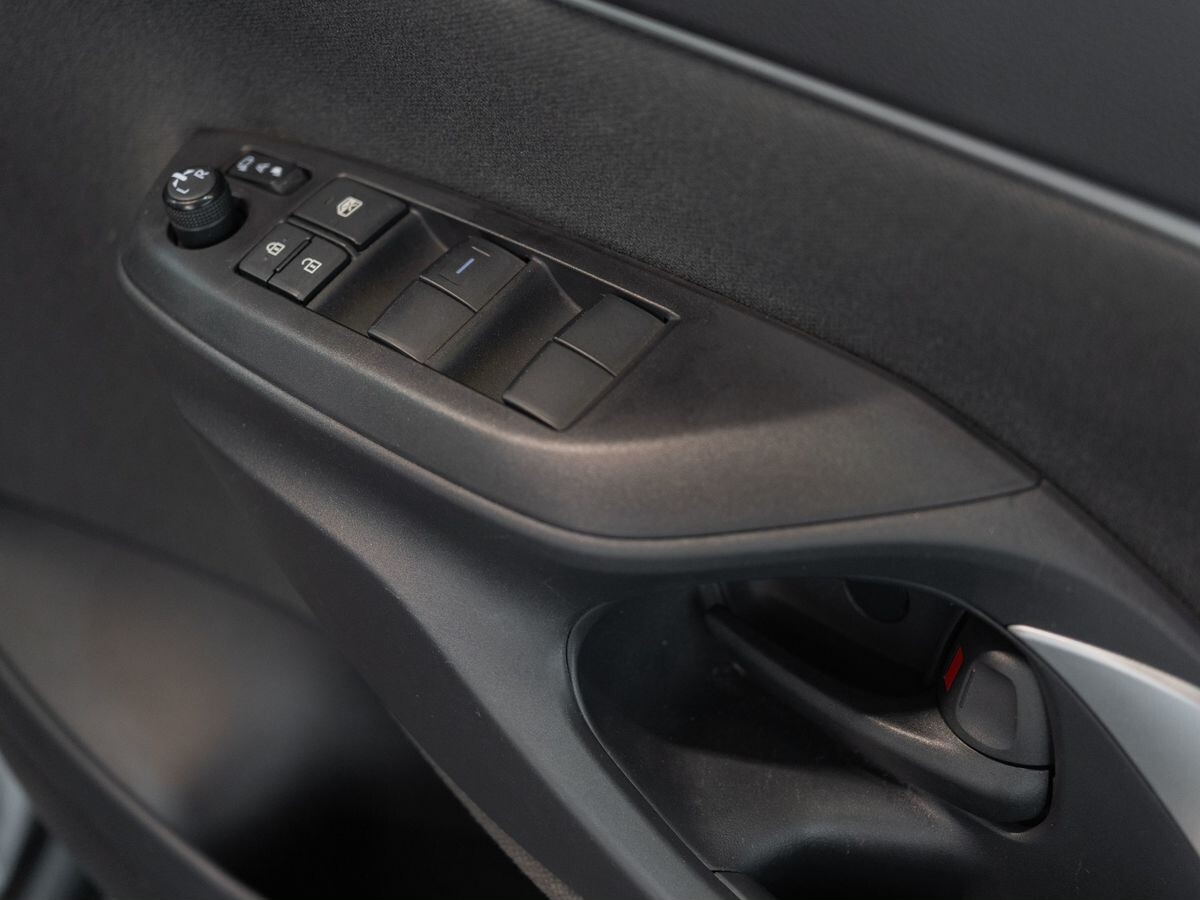 Toyota Yaris Cross 2020 - фото автомобиля