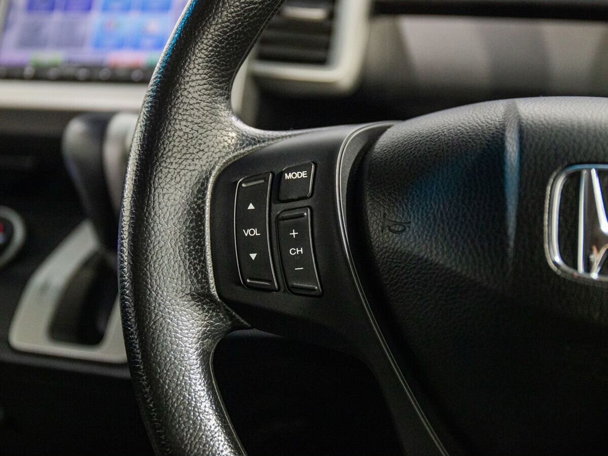 Honda Freed 2014 - фото автомобиля