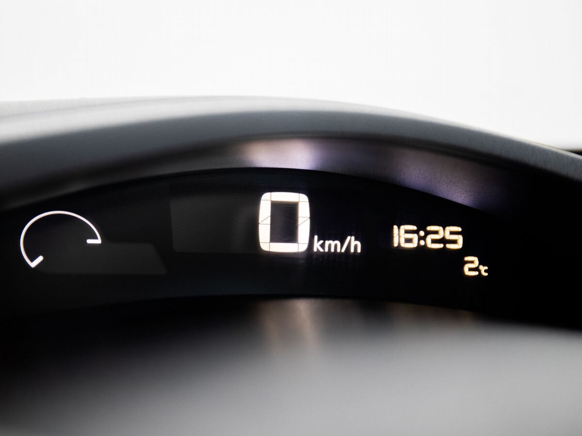 Nissan Leaf 2013 - фото автомобиля