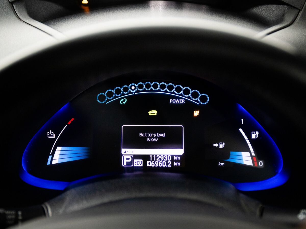 Nissan Leaf 2013 - фото автомобиля