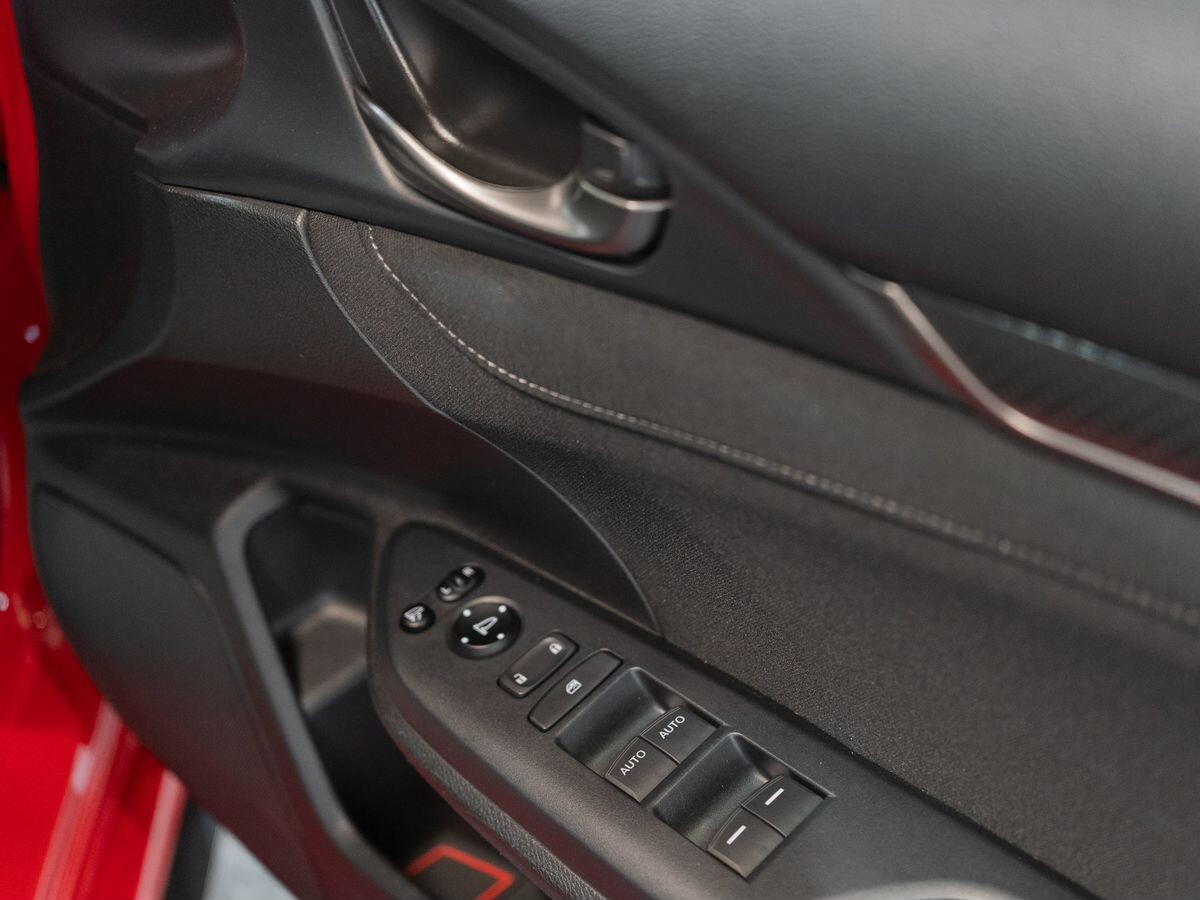 Honda Civic 2018 - фото автомобиля