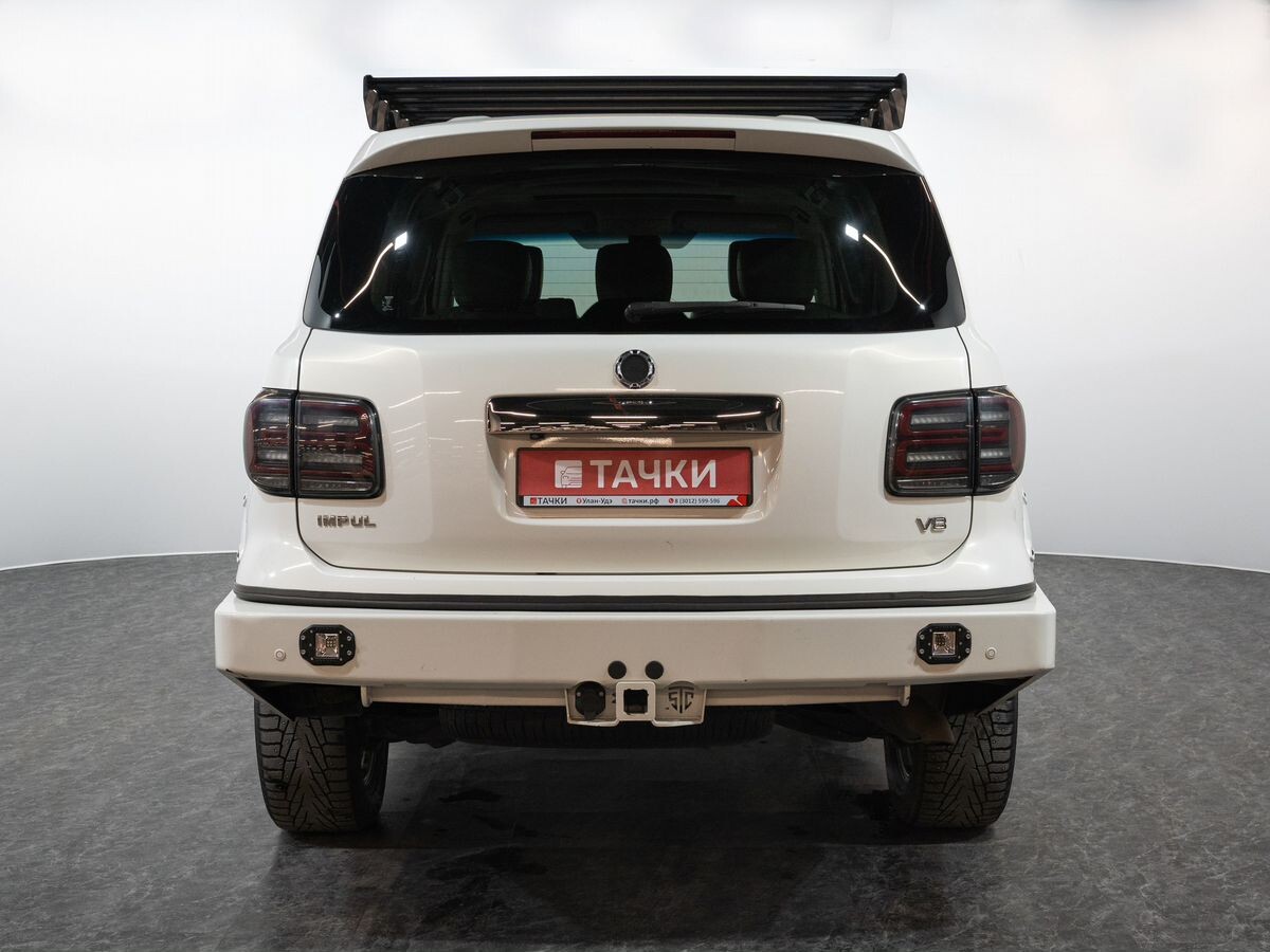 Nissan Patrol 2011 - фото автомобиля