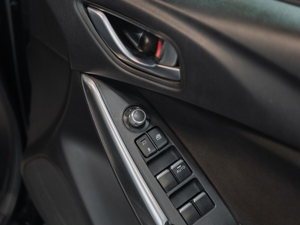 Mazda Atenza 2016 - фото автомобиля