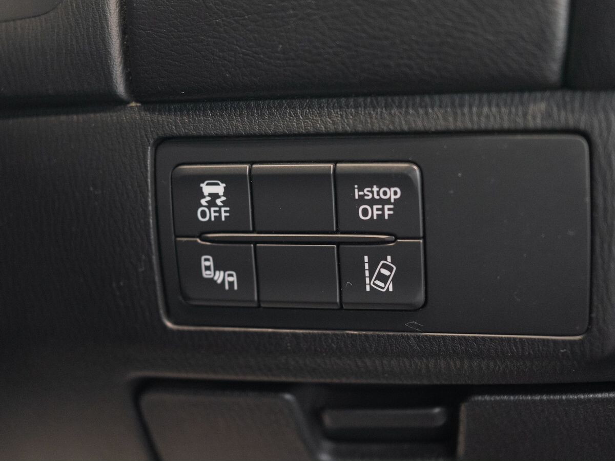 Mazda Atenza 2016 - фото автомобиля