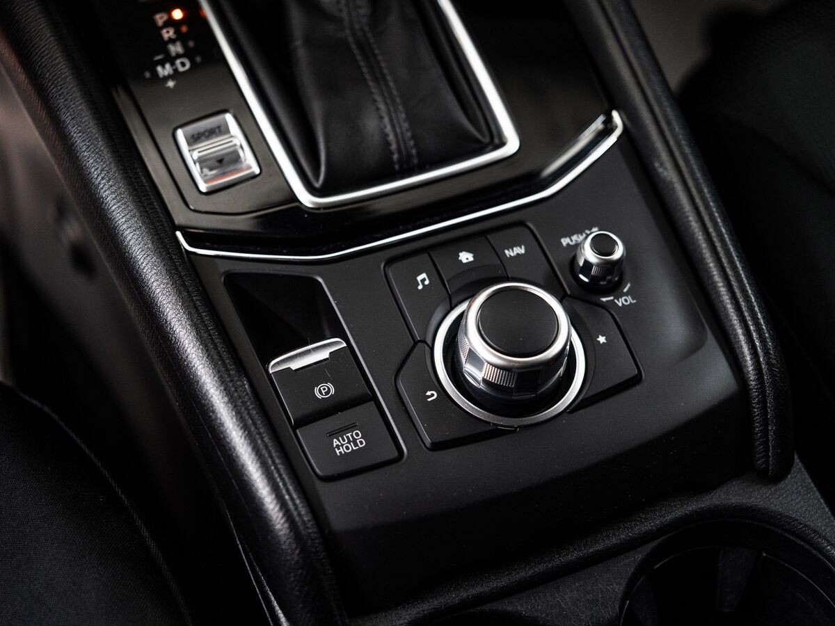 Mazda CX-5 2018 - фото автомобиля