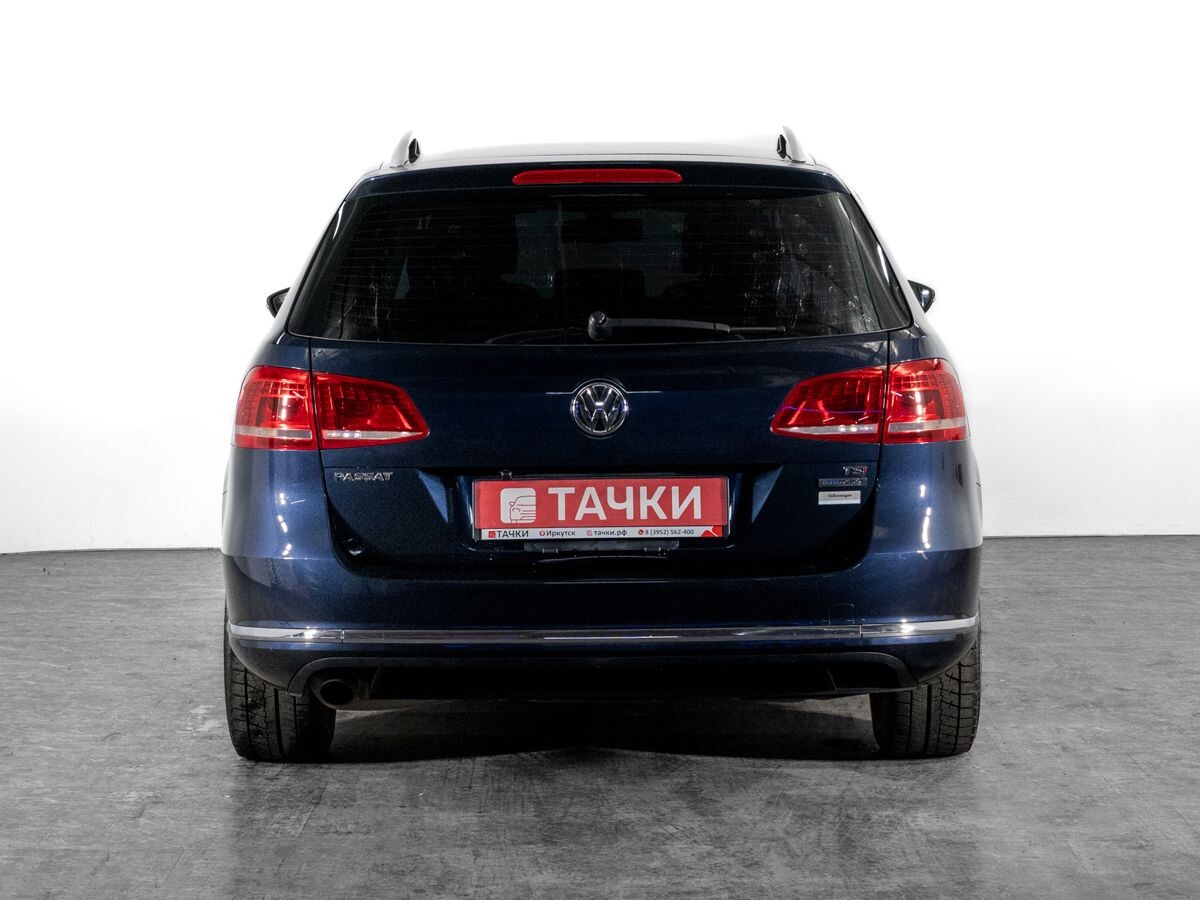 Volkswagen Passat 2012 - фото автомобиля