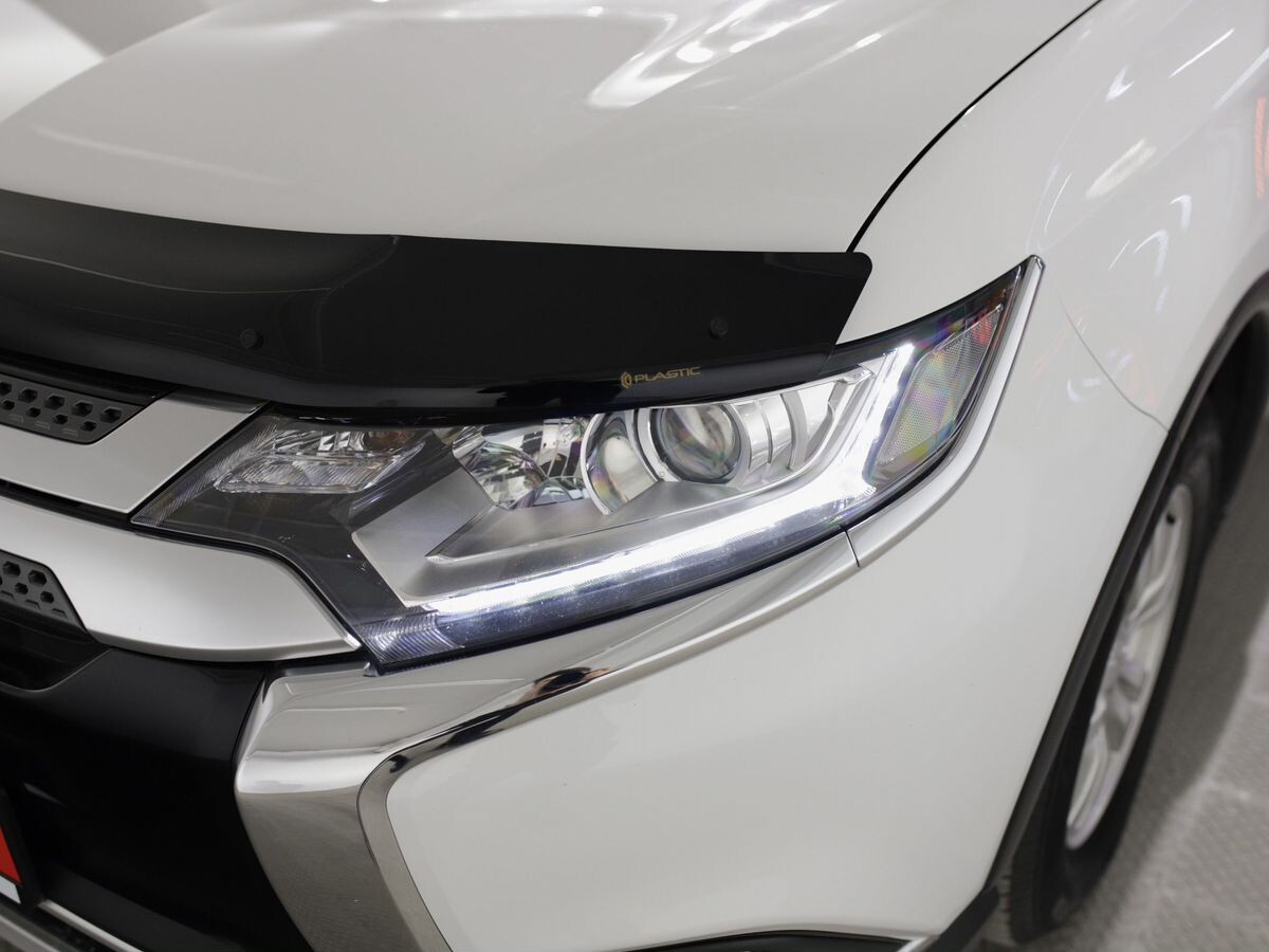 Mitsubishi Outlander 2021 - фото автомобиля