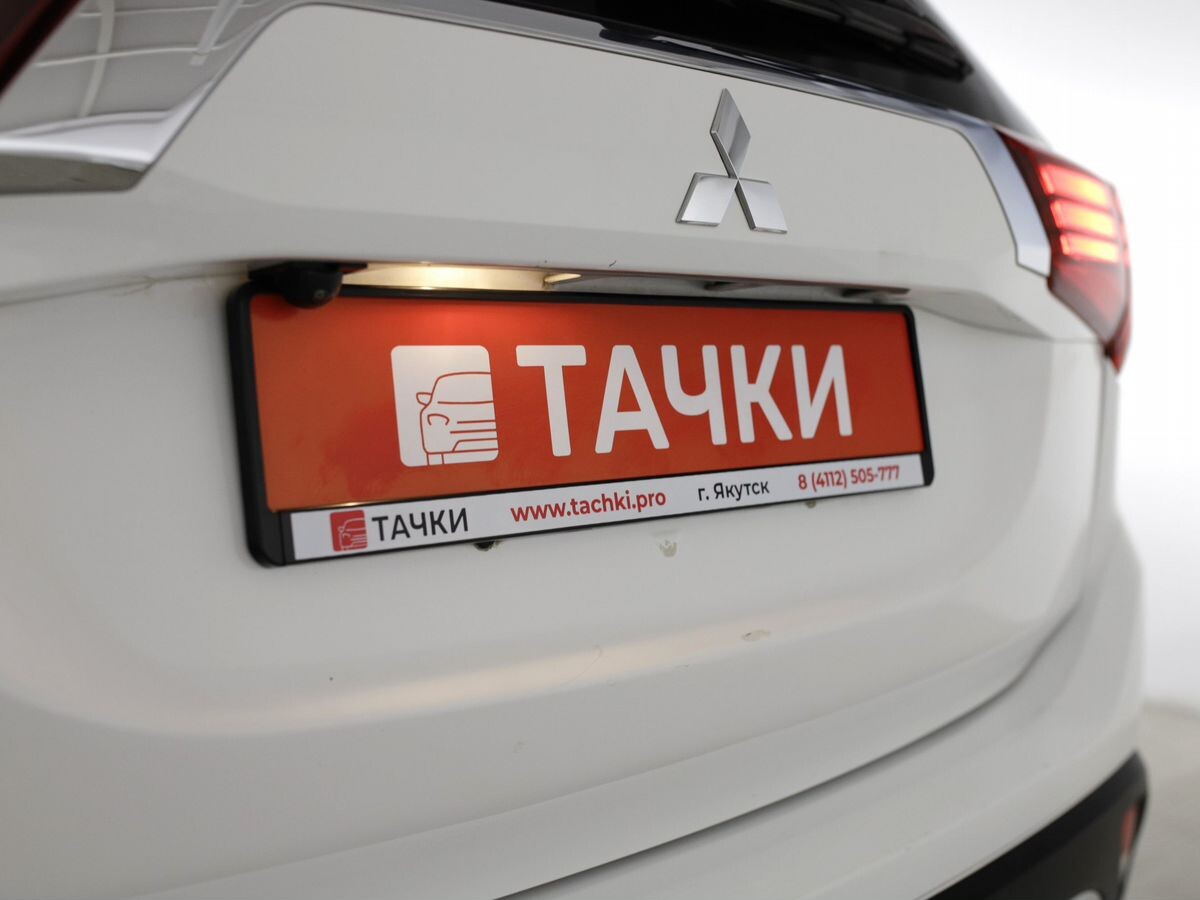 Mitsubishi Outlander 2021 - фото автомобиля