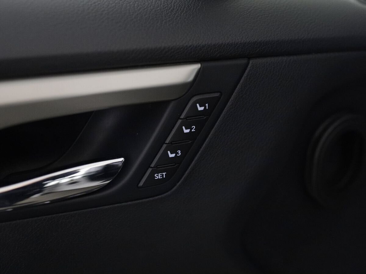 Lexus RX 2018 - фото автомобиля