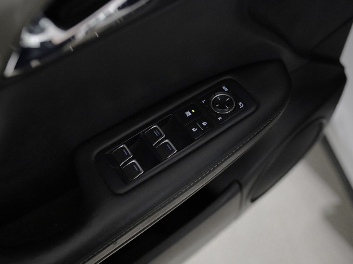 Lexus RX 2018 - фото автомобиля