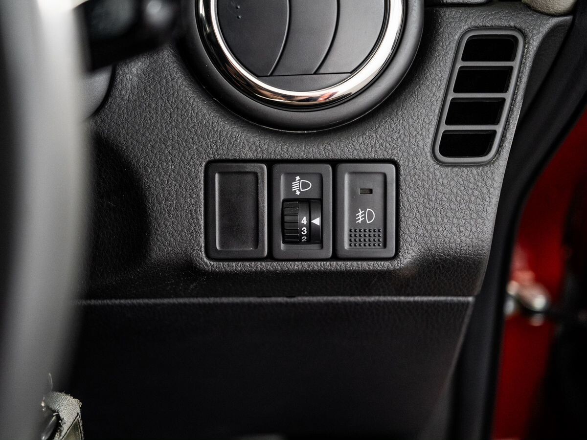 Suzuki SX4 2006 - фото автомобиля