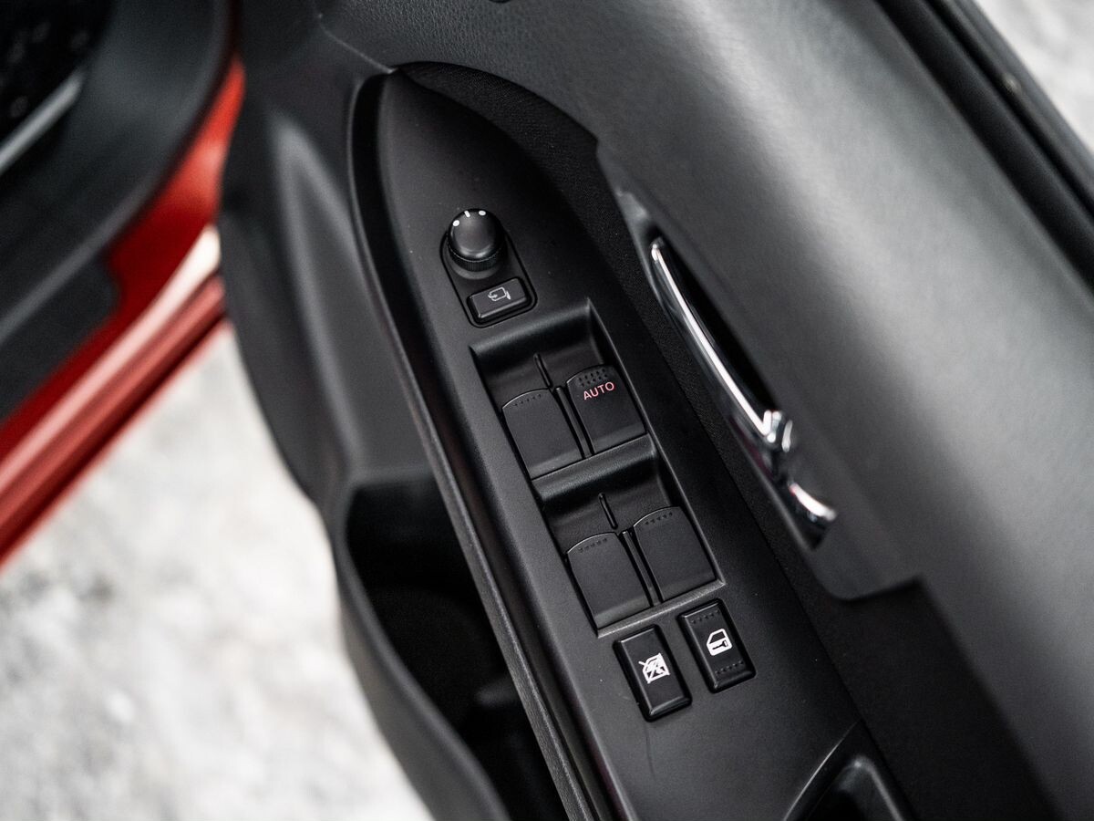 Suzuki SX4 2006 - фото автомобиля