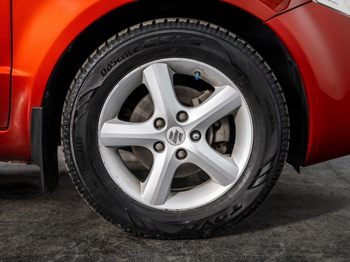 Suzuki SX4 2006 - фото автомобиля